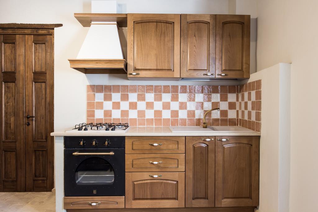 Domus In Castro Bed and Breakfast Montecchio  Rum bild